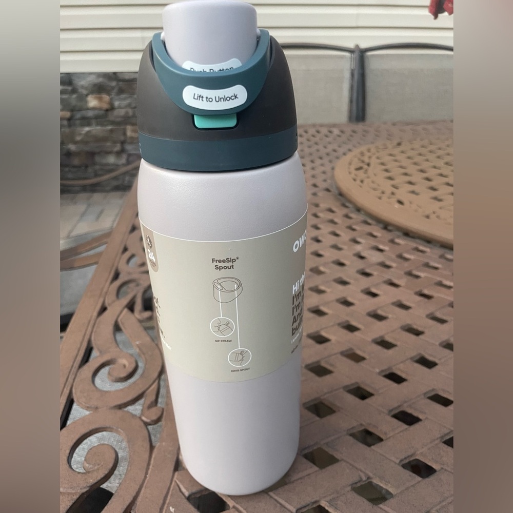 Owala Gray Water Bottle with FreeSip Spout
